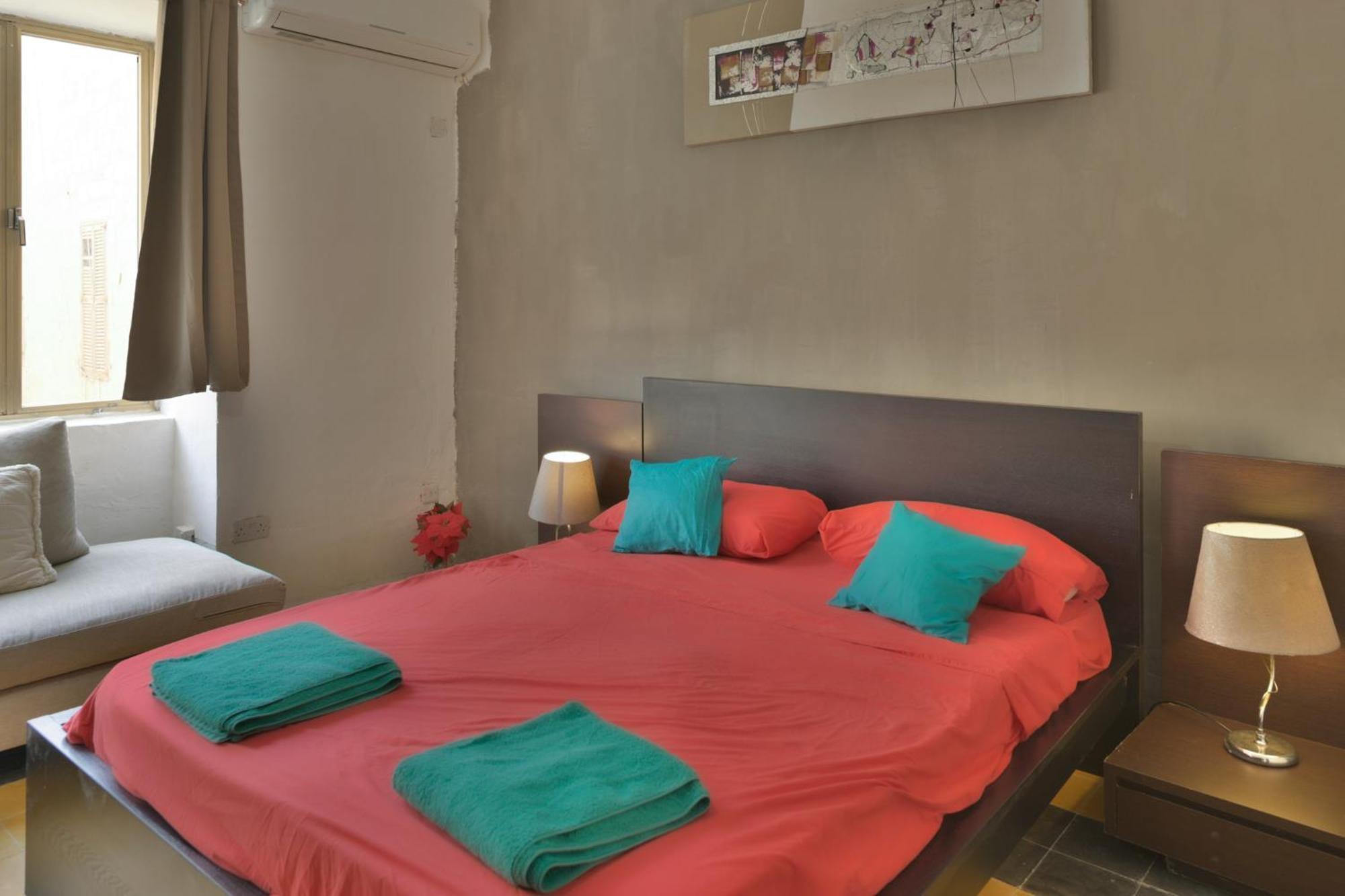 New 1 Bedroom Apartment In Valletta City Centre With Terrace And Views Exterior photo