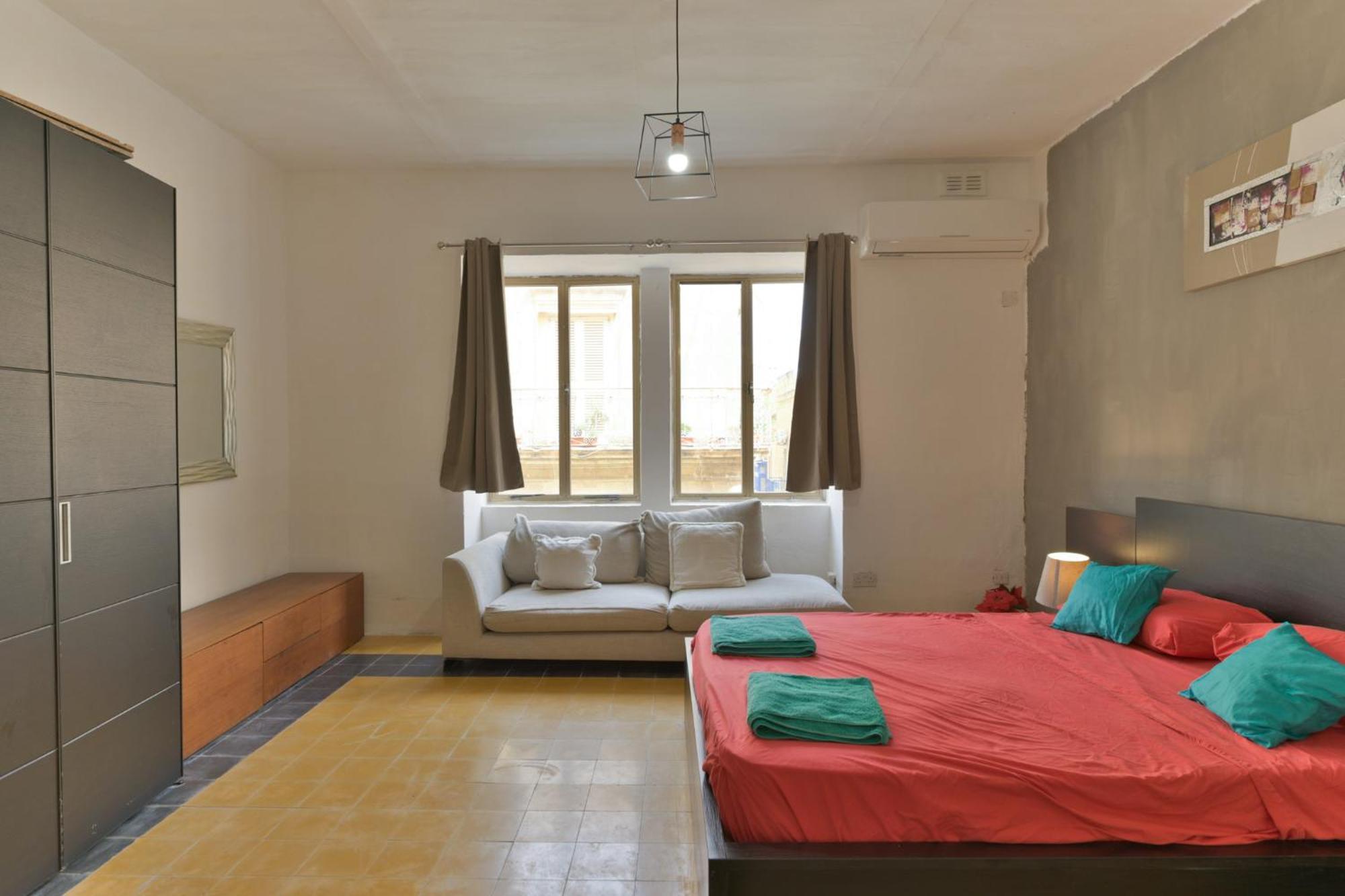 New 1 Bedroom Apartment In Valletta City Centre With Terrace And Views Exterior photo